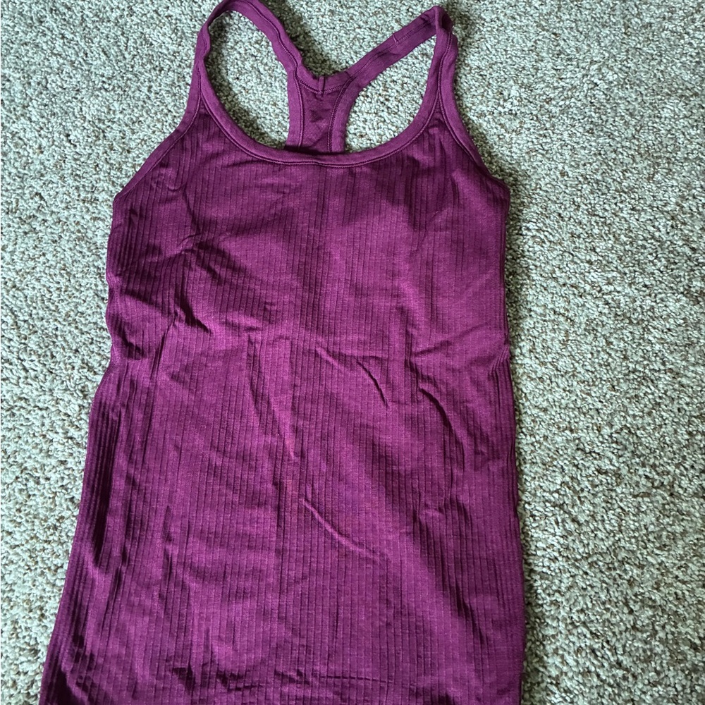 Lululemon ebb to tank size 4